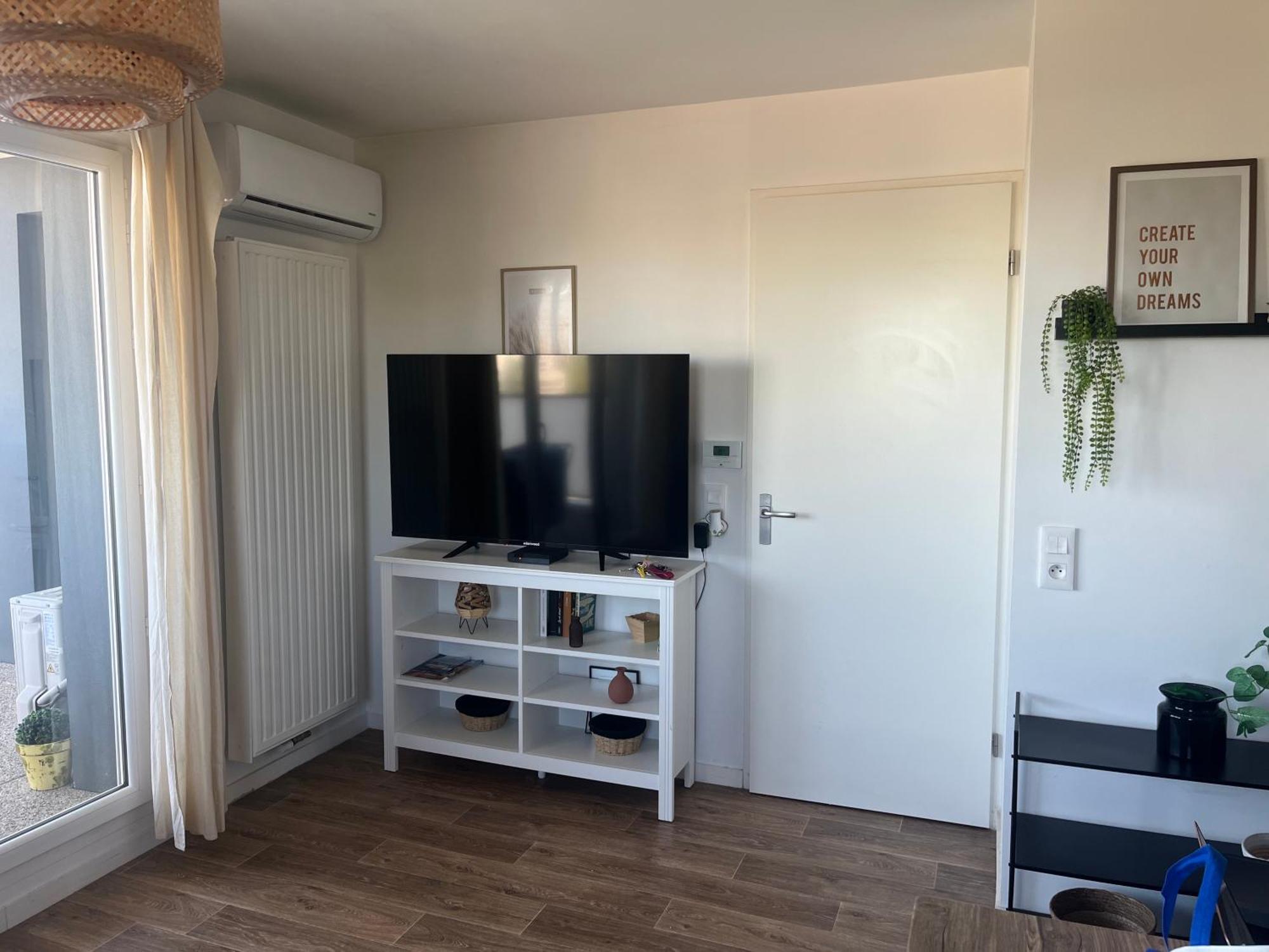 Апартаменты Le Panorama - Chaleureux Et Cosy - Proche Bordeaux Лормон Экстерьер фото